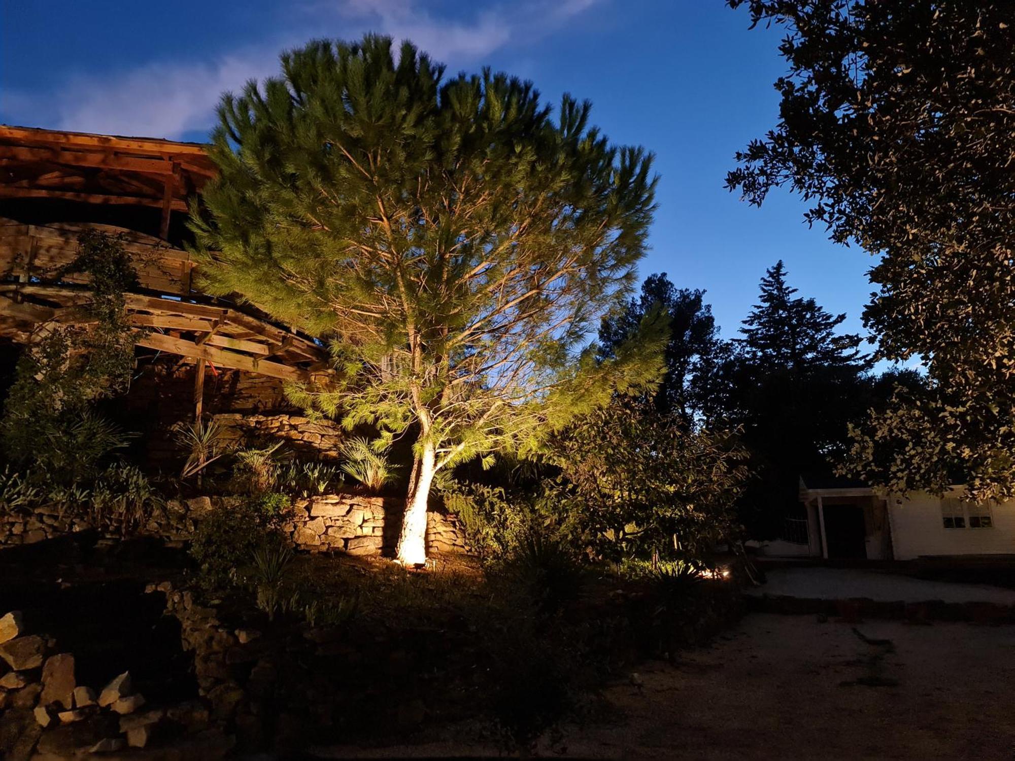 Appartement Vue Montagne Garéoult Exteriér fotografie