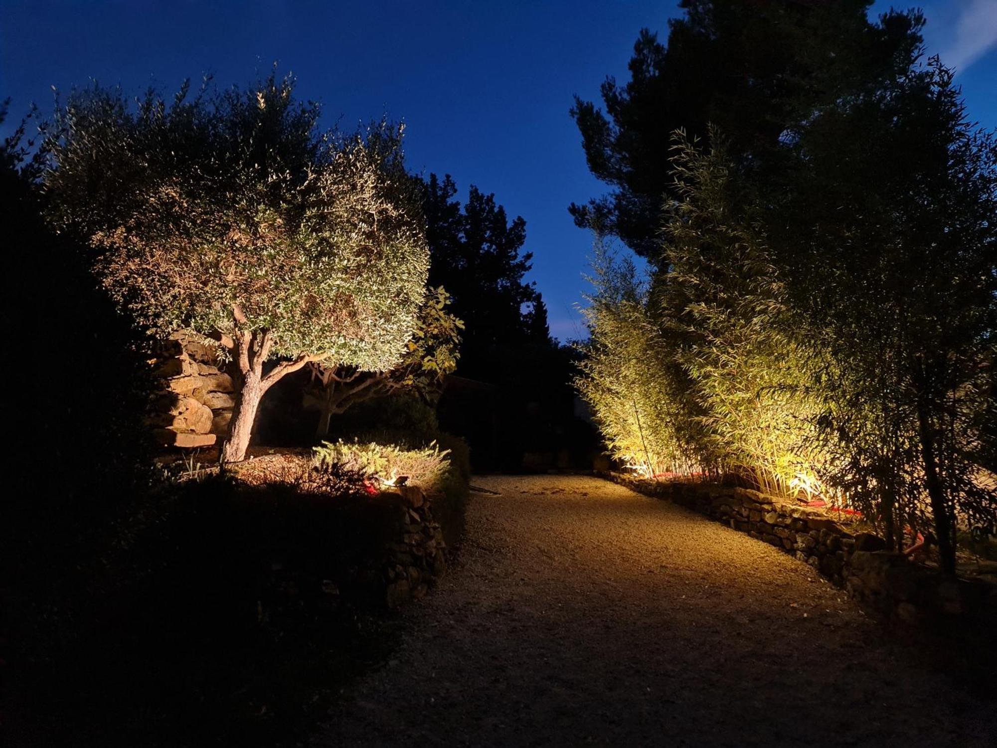 Appartement Vue Montagne Garéoult Exteriér fotografie
