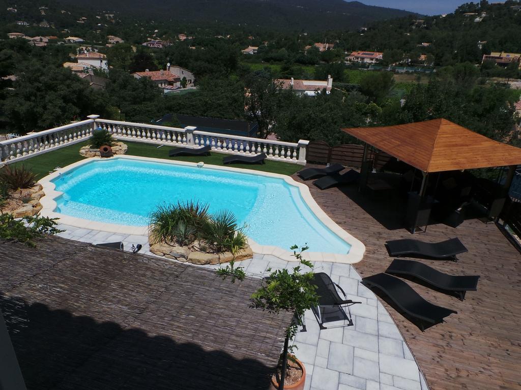 Appartement Vue Montagne Garéoult Exteriér fotografie